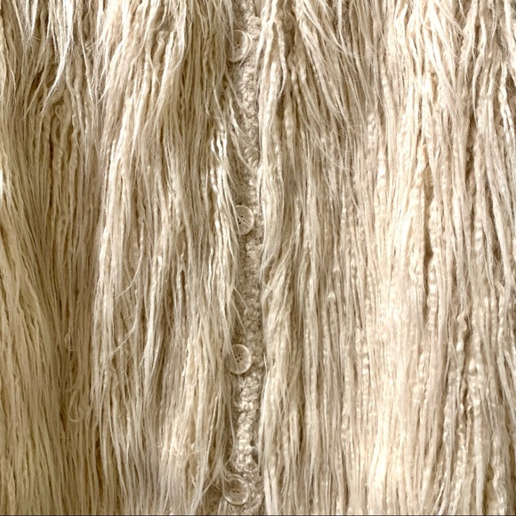 Topshop Fuzzy Button Down Cream Cardigan - Size M (EUC) - Picture 4 of 6